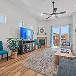 Pacific Beach Dreaming - Ac, Walk 2 Town, Garage & Beach