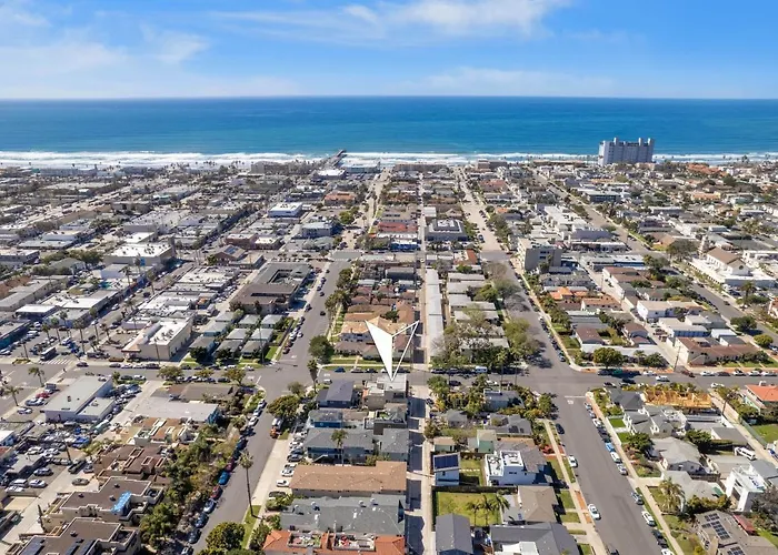 Pacific Beach Dreaming - Ac, Walk 2 Town, Garage & Beach